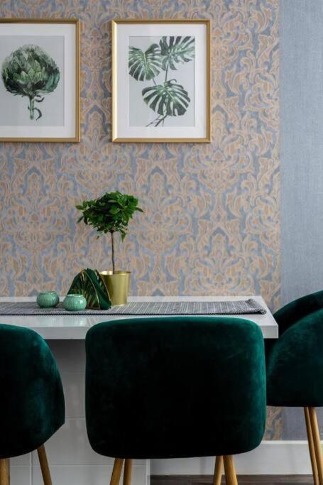 Chic, Captivating Space Near Opera House Boedapest Buitenkant foto